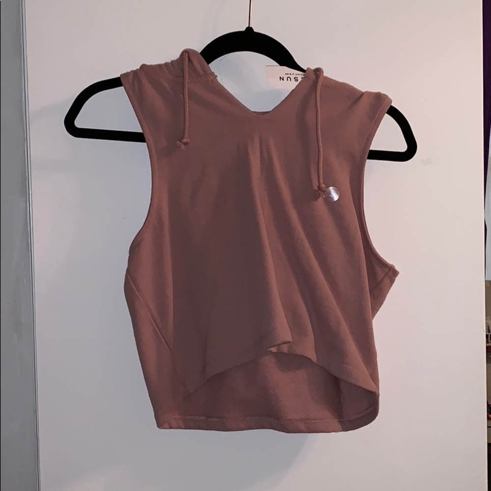 PacSun cropped sleeveless sweatshirt